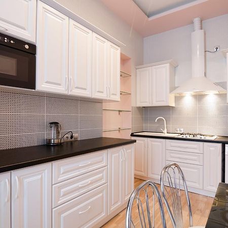 Leogrand Apartments On Doroshenka 34 Liov Exterior foto