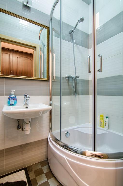 Leogrand Apartments On Doroshenka 34 Liov Exterior foto