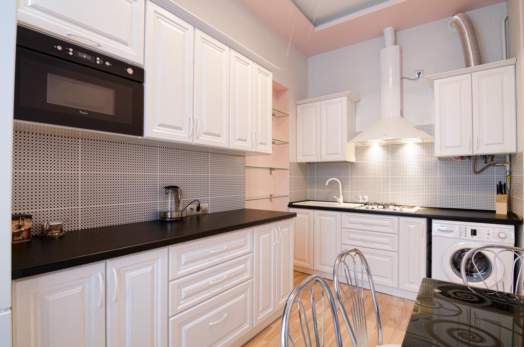 Leogrand Apartments On Doroshenka 34 Liov Exterior foto